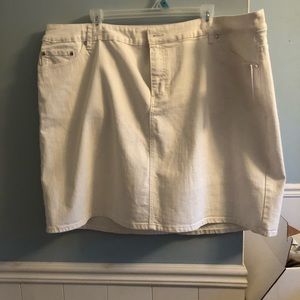 White Demin skort